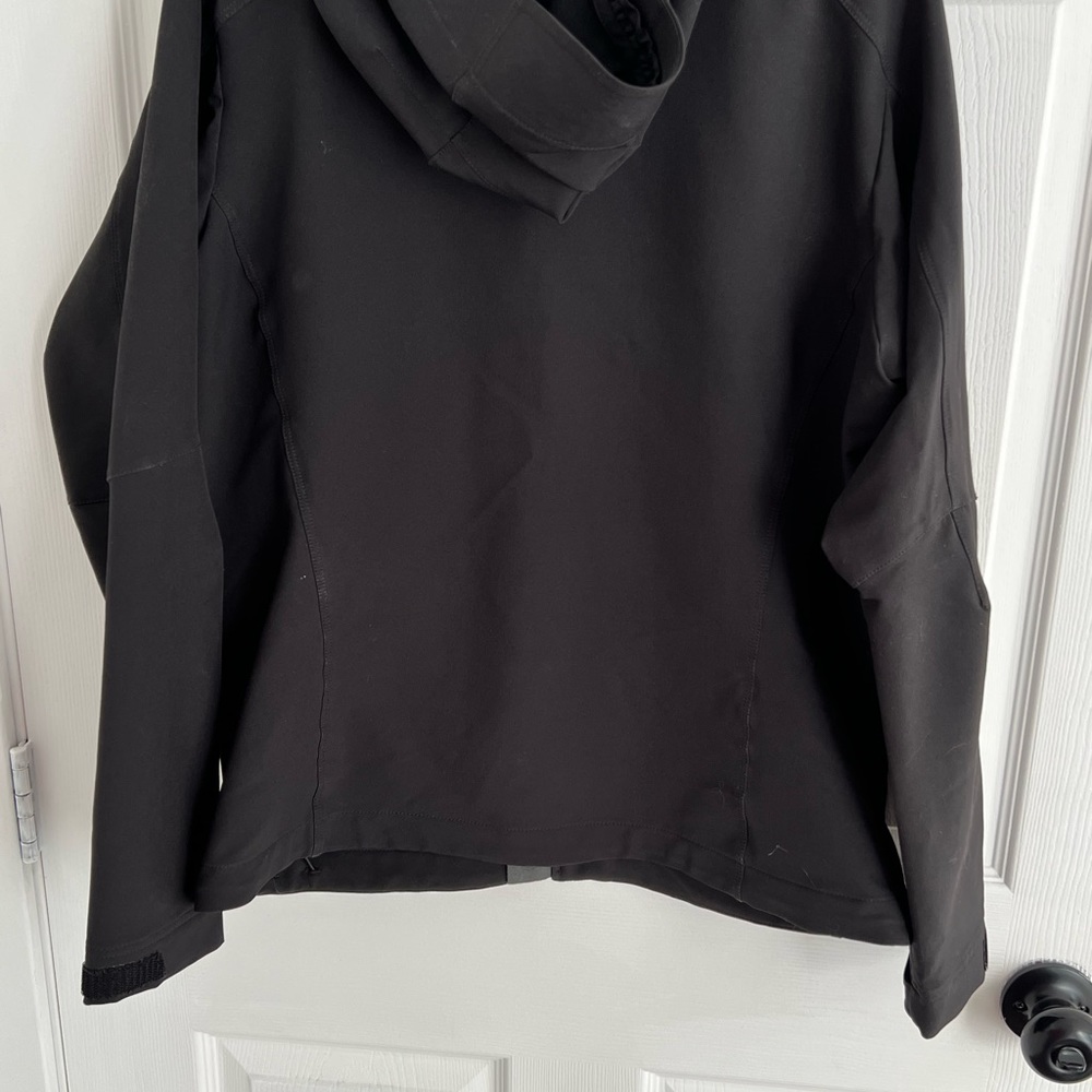 Patagonia shell jacket - Picture 2 of 3